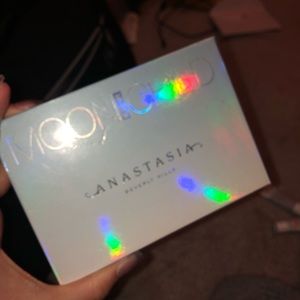 Anastasia Moon Child Highlight Pallete